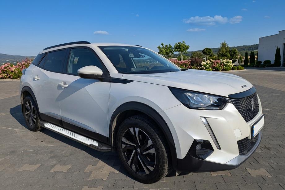 Peugeot 2008 2019– Boční nášlapy Allmond Grey (2 ks, hliník) Image