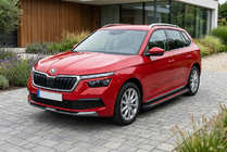 Skoda Kamiq 2019– Boční prahy Maya Red (2 ks, hliník) fotografie 1