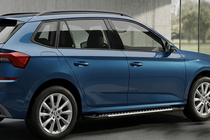 Skoda Kamiq 2019– Boční nášlapy Line (2 ks, hliník) fotografie 1