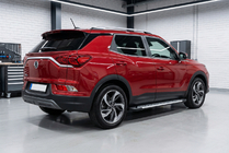 SsangYong Korando 2019– Boční nášlapy Line (2 ks, hliník) fotografie 1