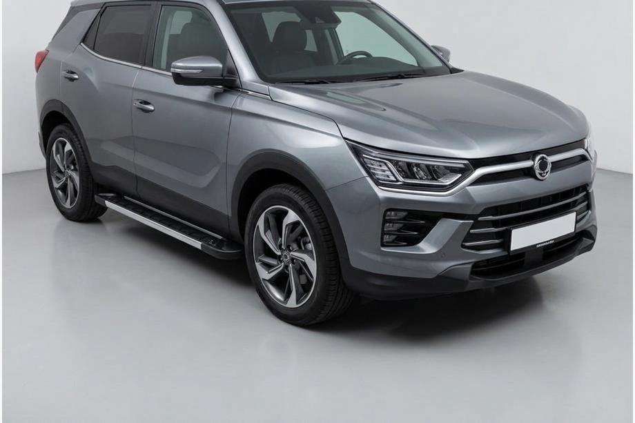 SsangYong Korando 2019– Boční nášlapy RedLine (2 ks, hliník) Image