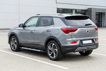 SsangYong Korando 2019– Boční nášlapy Sunrise (2 ks, hliník) fotografie 1