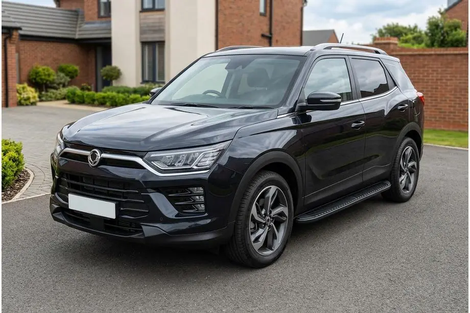 SsangYong Korando 2019– Boční nášlapy Tayga Black (2 ks, hliník) Image