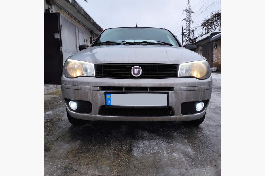 Fiat Albea 2002–2012 Mlhovky (s LED žárovkou) Fotografie 4
