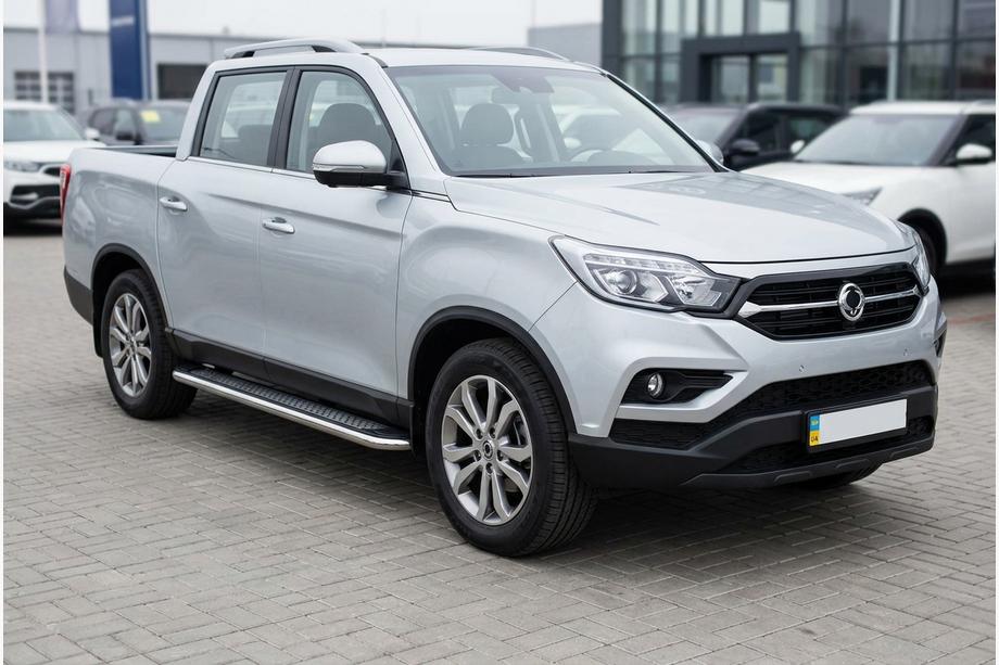SsangYong Musso II 2018– Boční nášlapy Maydos V2 (2 ks, hliník) Image