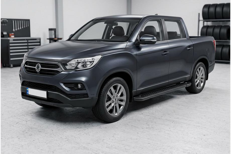 SsangYong Musso II 2018– Boční prahy Allmond Black (2 ks, hliník) Fotografie 1
