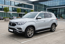 SsangYong Rexton II 2017– Boční nášlapy BlackLine (2 ks, hliník) fotografie 1