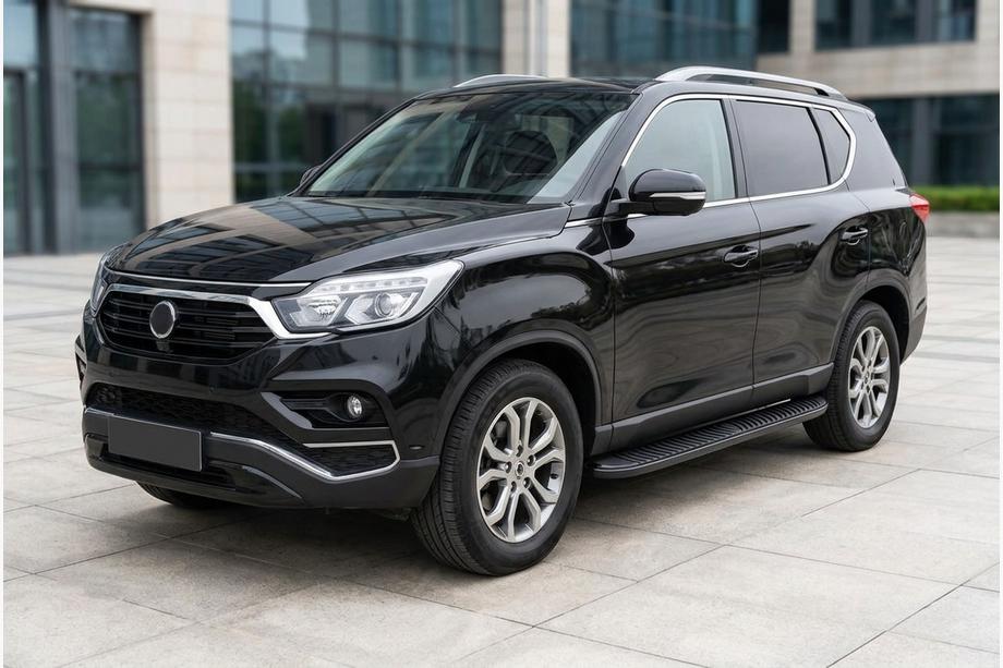 SsangYong Rexton II 2017– Boční nášlapy Tayga Black (2 ks, hliník) Image