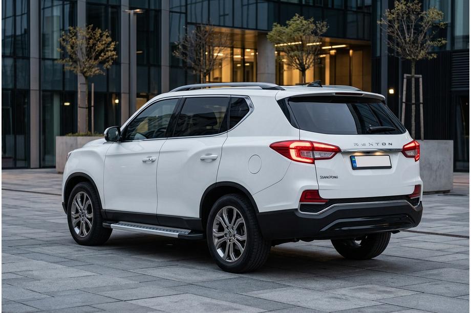 SsangYong Rexton II 2017– Boční nášlapy Vision New Grey (2 ks, hliník) Image