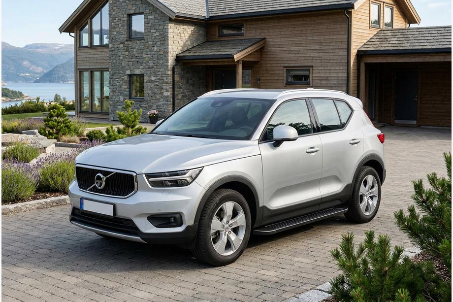 Volvo XC40 2018– Boční prahy Allmond Black (2 ks, hliník) Image