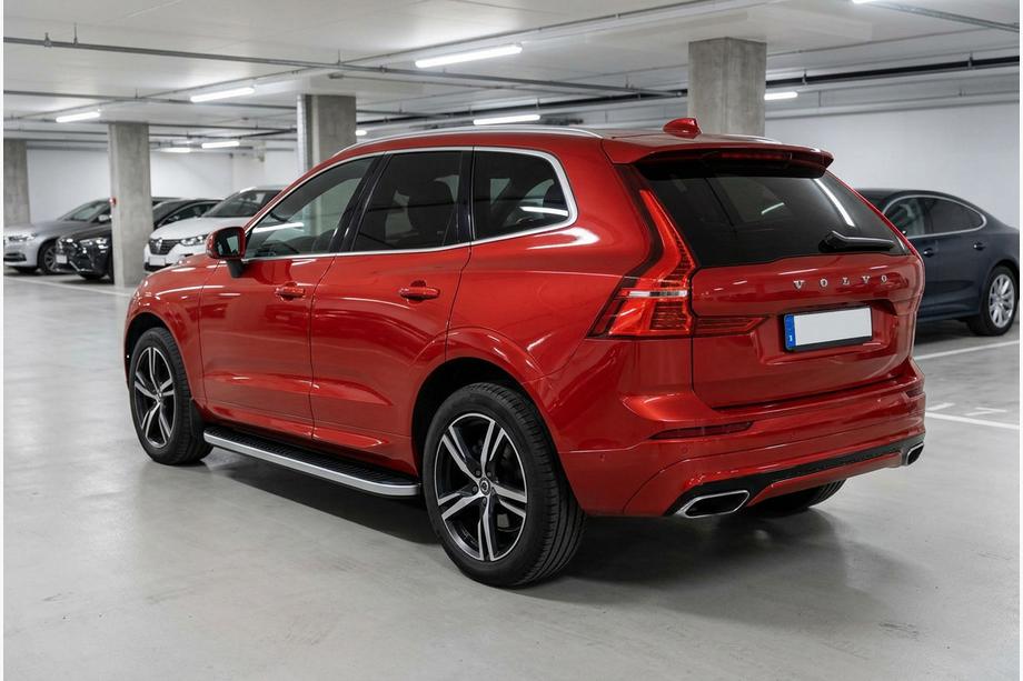 Volvo XC60 2017– Boční nášlapy Tayga Grey (2 ks, hliník) Image