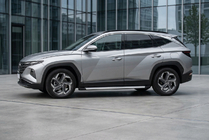 Hyundai Tucson NX4 2021– Boční prahy Maya V2 (2 ks, hliník) fotografie 1