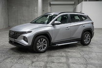Hyundai Tucson NX4 2021– Boční nášlapy Allmond Grey (2 ks, hliník) fotografie 1