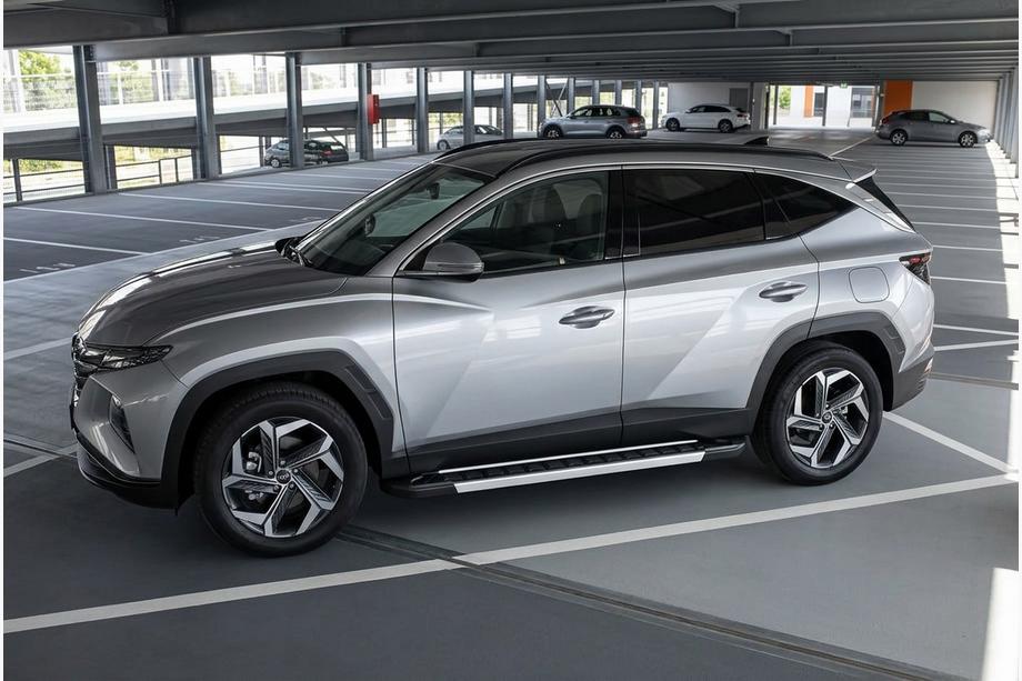 Hyundai Tucson NX4 2021– Boční nášlapy RedLine (2 ks, hliník) Image