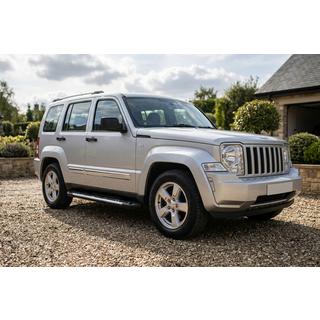 Boční nášlapy Sunrise (2 ks, hliník) Jeep Cherokee/Liberty 2007–2013 fotografie 1