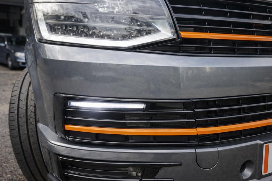 Volkswagen T6 2015–2024 Vložky DRL do nárazníku (SportLine) Image