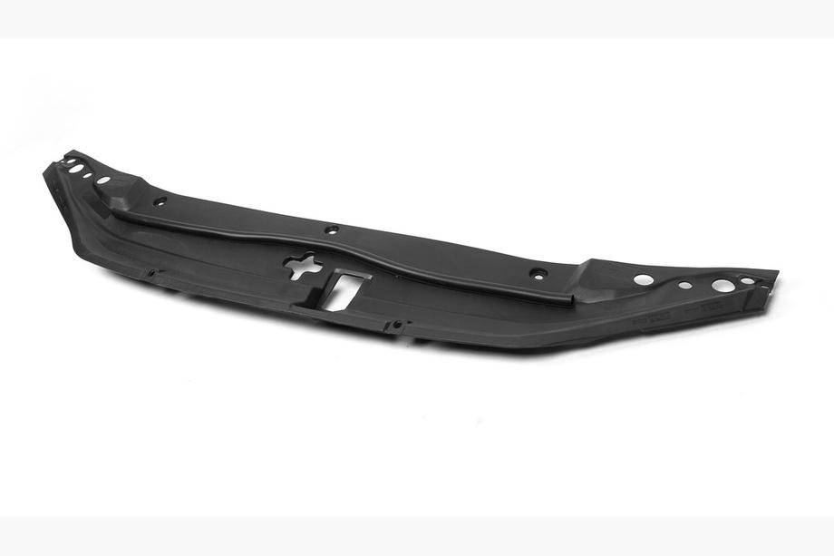 Toyota Land Cruiser 200 2007–2021 Plastový kryt pod intercooler pro benzínové motory Image