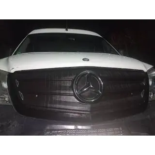 Zimní kryt masky chladiče V2 (2013↗) Mercedes Sprinter W906 2006–2018 fotografie 2
