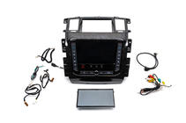 Nissan Patrol Y62 2010–2024 Multimediální stanice (Standart Option) fotografie 2
