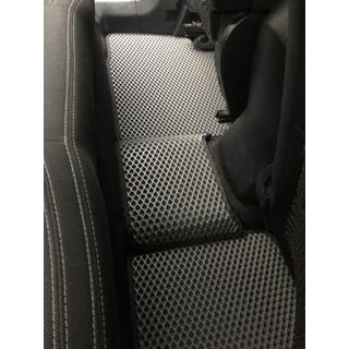 EVA autokoberce V2 (černé) Kia Sportage 2010–2015 fotografie 3