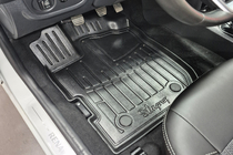 Dacia Logan MCV 2013–2020 Gumové autokoberce Stingray 3D (5 ks, polyuretan) fotografie 1
