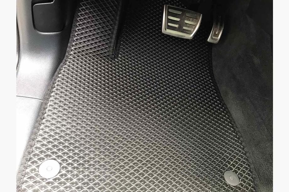 Audi Q7 2015–2026 EVA autokoberce (černé) Image