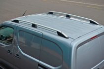 Opel Combo 2019– Střešní ližiny Skyport (šedé) fotografie 4
