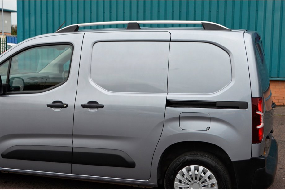 Toyota Proace City 2016– Střešní ližiny Skyport (šedé) Krátký rozvor Fotografie 5