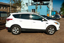 Ford Kuga/Escape 2013–2019 Střešní ližiny Skyport (šedé) fotografie 8