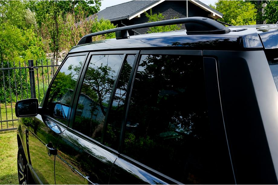 Range Rover III L322 2002–2012 Střešní podélníky Skyport (černé) Image