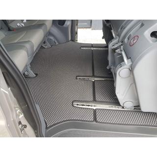 EVA autokoberce V2 (pouze osobní odběr, kompletní sada do interiéru, černé) Mercedes Vito W639 2004–2014 fotografie 1