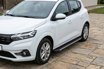 Dacia Sandero 2021– Boční nášlapy Maya V1 (2 ks, hliník) fotografie 1