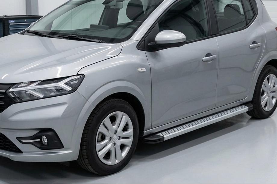 Dacia Sandero 2021– Boční prahy Maya V2 (2 ks, hliník) Image