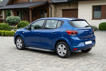 Dacia Sandero 2021– Boční nášlapy Rainbow (2 ks, hliník) fotografie 1