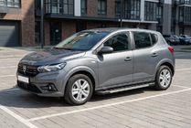 Dacia Sandero 2021– Boční nášlapy RedLine (2 ks, hliník) fotografie 1