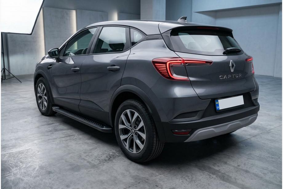 Renault Captur 2019– Boční prahy Allmond Black (2 ks, hliník) Image