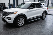 Ford Explorer 2019– Boční nášlapy Sunrise (2 ks, hliník) fotografie 1