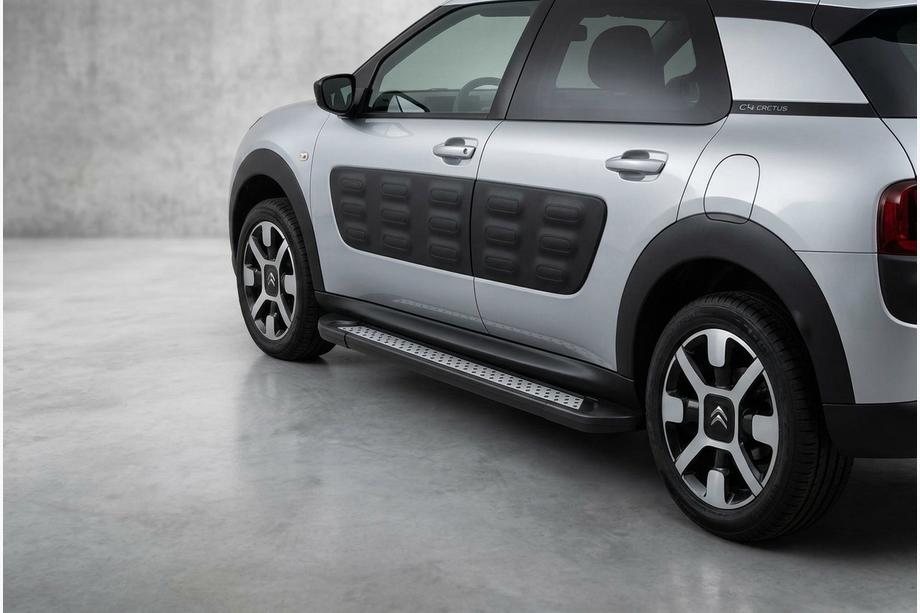Citroen Cactus 2014–2020 Boční nášlapy Vision New Black (2 ks, hliník) Image