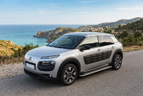 Citroen Cactus 2014–2020 Boční nášlapy Maydos V2 (2 ks, hliník) fotografie 1