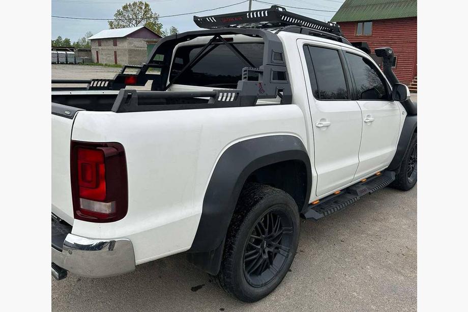 Volkswagen Amarok 2010–2022 Boční nášlapy Dakar V2 s LED (2 ks, kovové) Fotografie 11