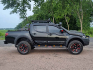 Mitsubishi L200 2015–2024 Boční prahy Dakar V2 s LED (2015-2019, 2 ks, kov) fotografie 12