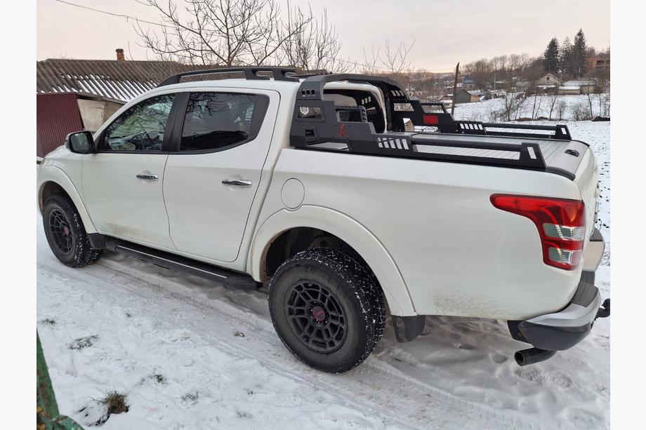 Mitsubishi L200 2006–2015 Rollbar Dakar Fotografie 1