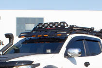 Mitsubishi L200 2006–2015 Sluneční clona čelního skla Dakar (LED) fotografie 1