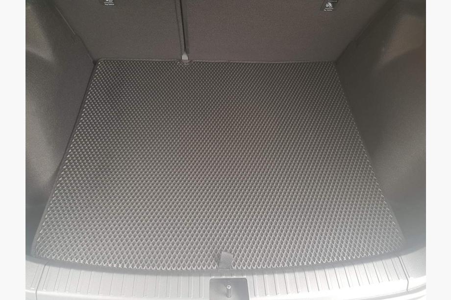 Volkswagen E-Tharu 2020– Koberec do kufru (EVA, černý) Image