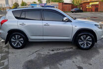 Toyota Rav 4 2006–2013 Nástavce lemů blatníků (4 ks, černé, ABS plast) fotografie 1
