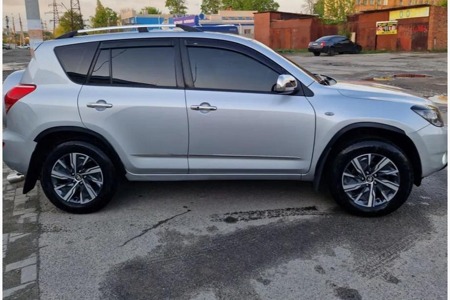 Toyota Rav 4 2006–2013 Nástavce lemů blatníků (4 ks, černé, ABS plast) Image