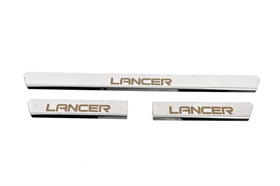 Mitsubishi Lancer 9 2004–2008 SLEVA! Kryty prahů Carmos (3 ks, nerez) Image