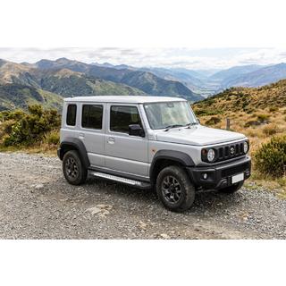 Boční nášlapy Allmond Grey (2 ks, hliník) Suzuki Jimny 2018– fotografie 1