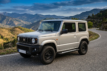 Suzuki Jimny 2018– Boční nášlapy Vision New Grey (2 ks, hliník) fotografie 1