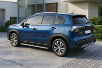 Suzuki SX4 S-Cross 2021– Boční nášlapy Fullmond (2 ks, hliník) fotografie 1